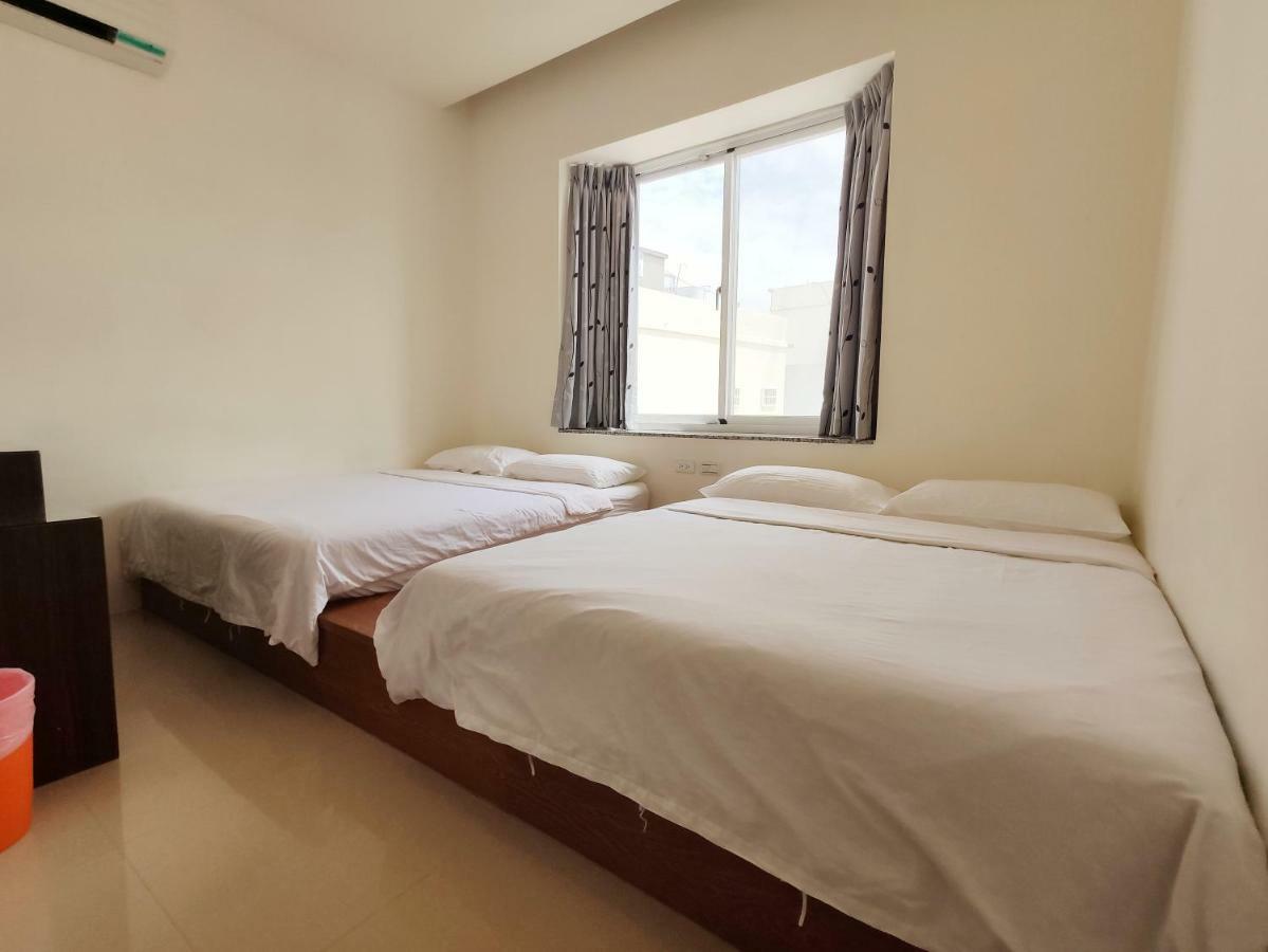 Feng Homestay Zhongpu Экстерьер фото